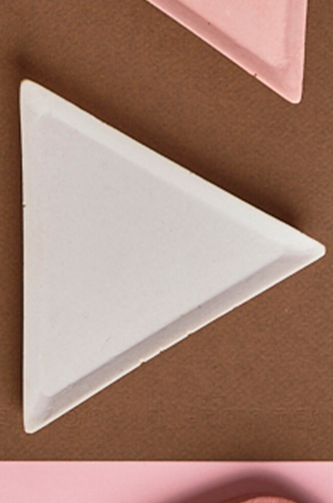 Triangle Tray image 1